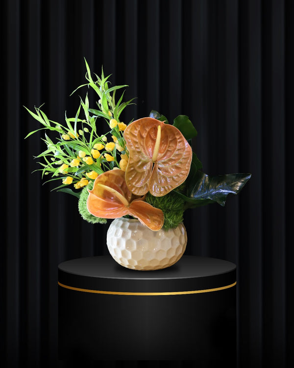 Amber Bloom – Earth-Toned Luxury Vase Arrangement