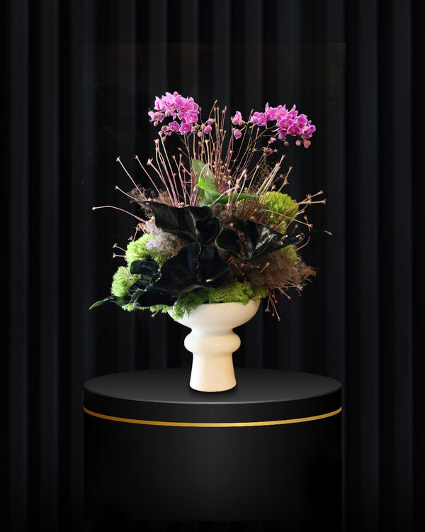 Orchid Sculpt – Modern Botanical Vase Arrangement