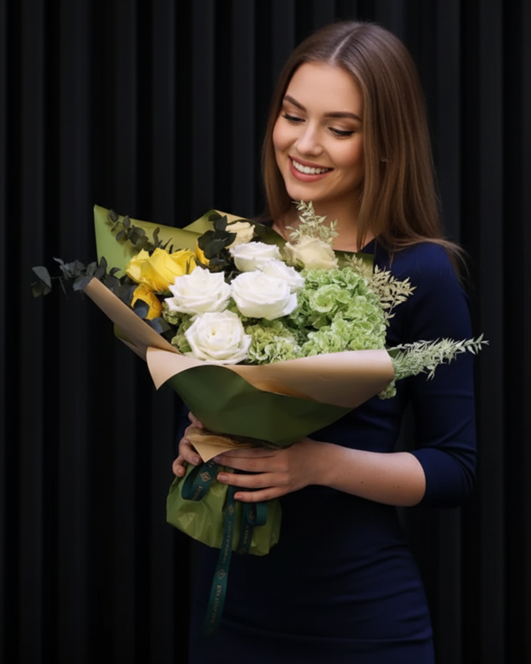 Birthday Flower Bouquet – Luxury Green & Yellow Bouquet